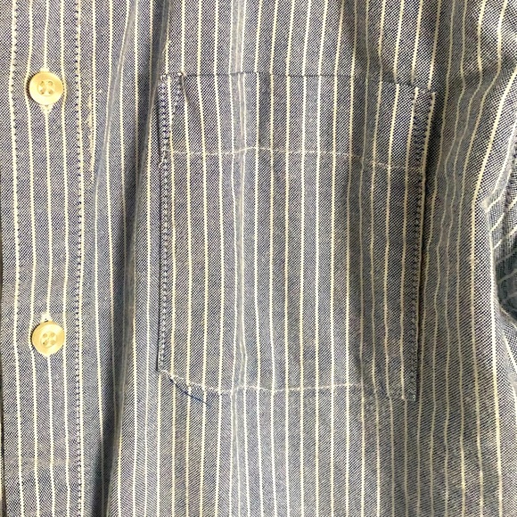 Goodfellow & Co Men's Vertical Striped Slim Button Up Long Sleeve! Size Medium! - Picture 5 of 6